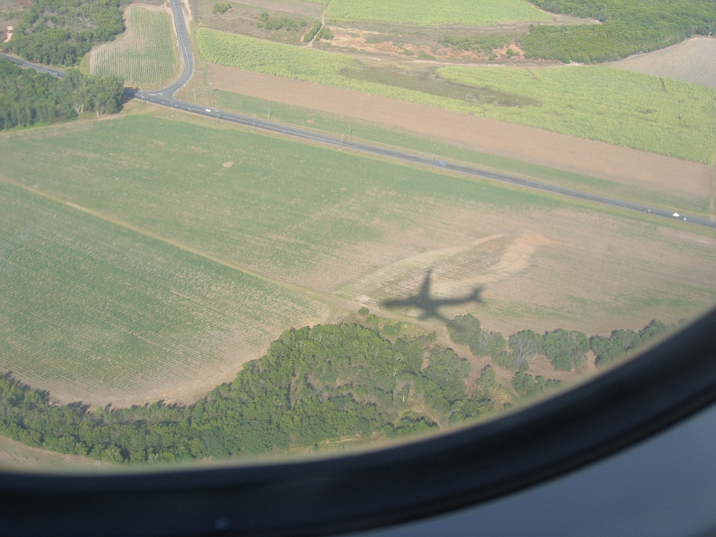 CairnsTC016 Avion.jpg